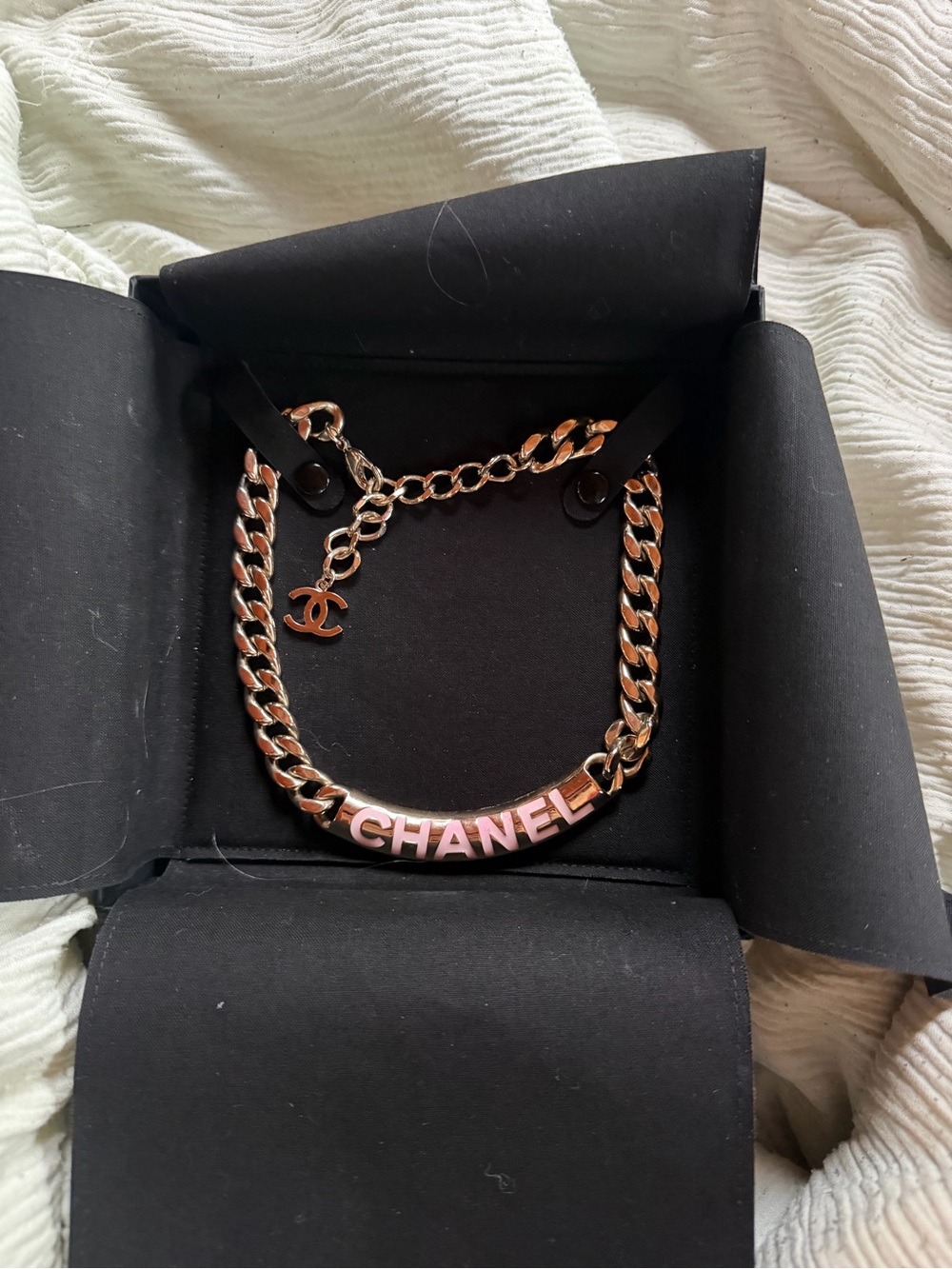 CHANEL Pink Enamel and Gold-Tone Chain Necklace